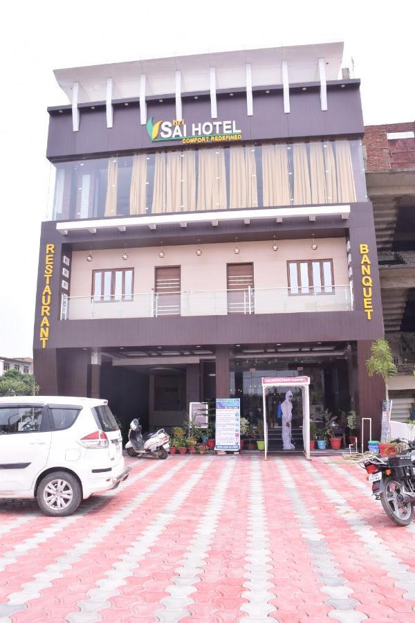 Shri Sai Hotel Azamgarh Bagian luar foto